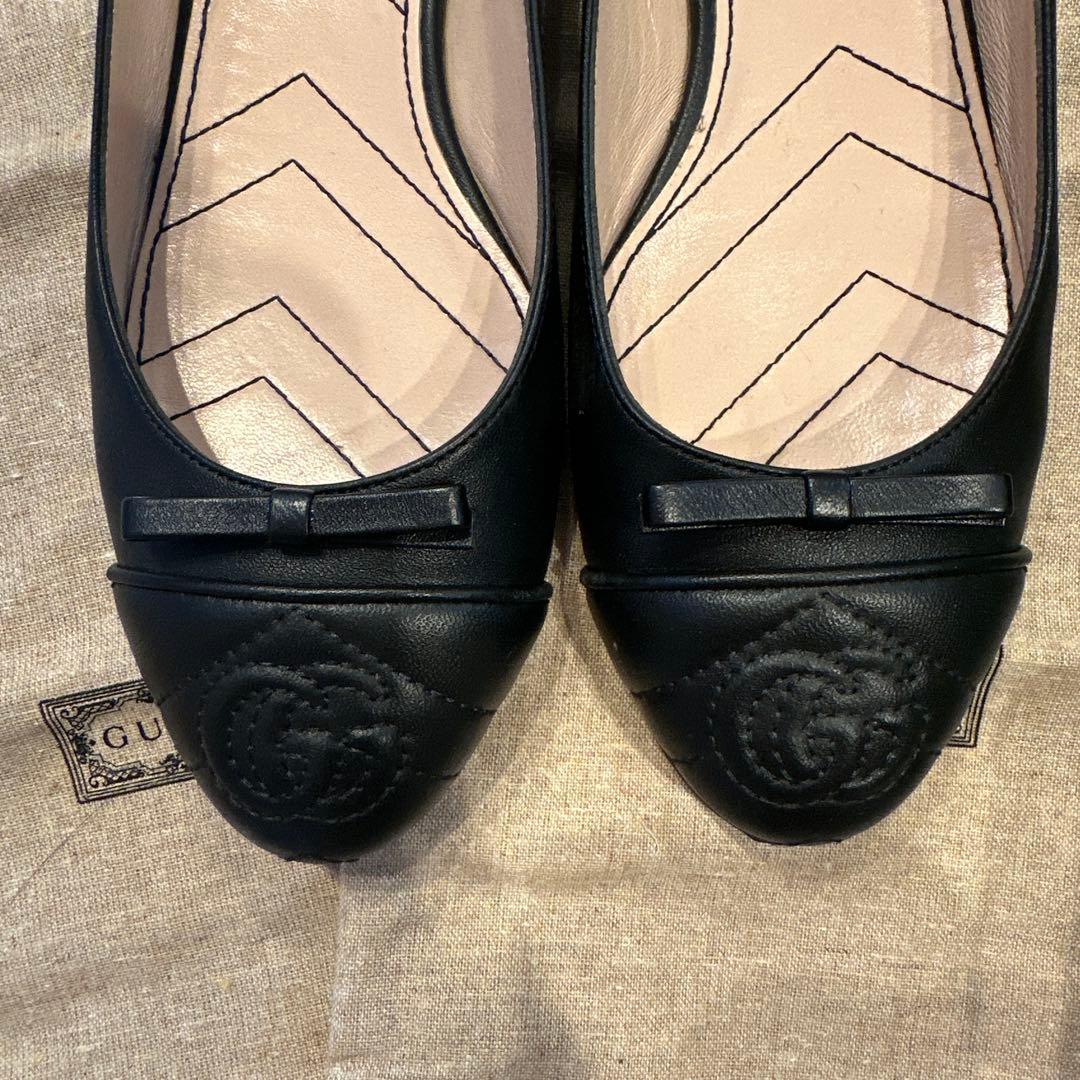 GUCCI ブラック マーモントフラットシューズ