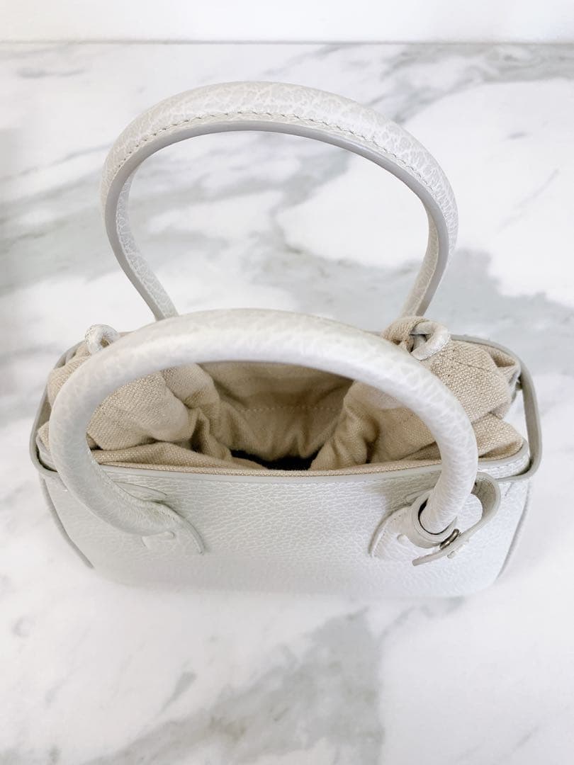 ＋メゾンマルジェラ ドローストリングバッグ 5AC SB3WD0005