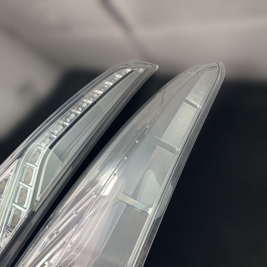 日産　セレナ　後期ハイウェイスター　C26 クリアテールランプ左右セット 中古品