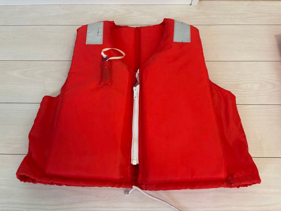 桜マーク付ライフジャケット3着セット(TK−30型) 法定備品　1着新品