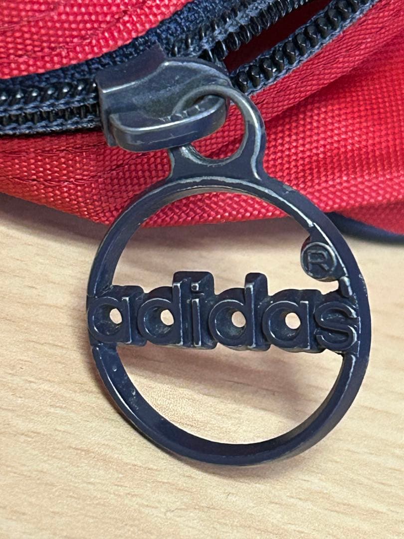 adidas赤スクバ　ボストンバック80s スポーツバック