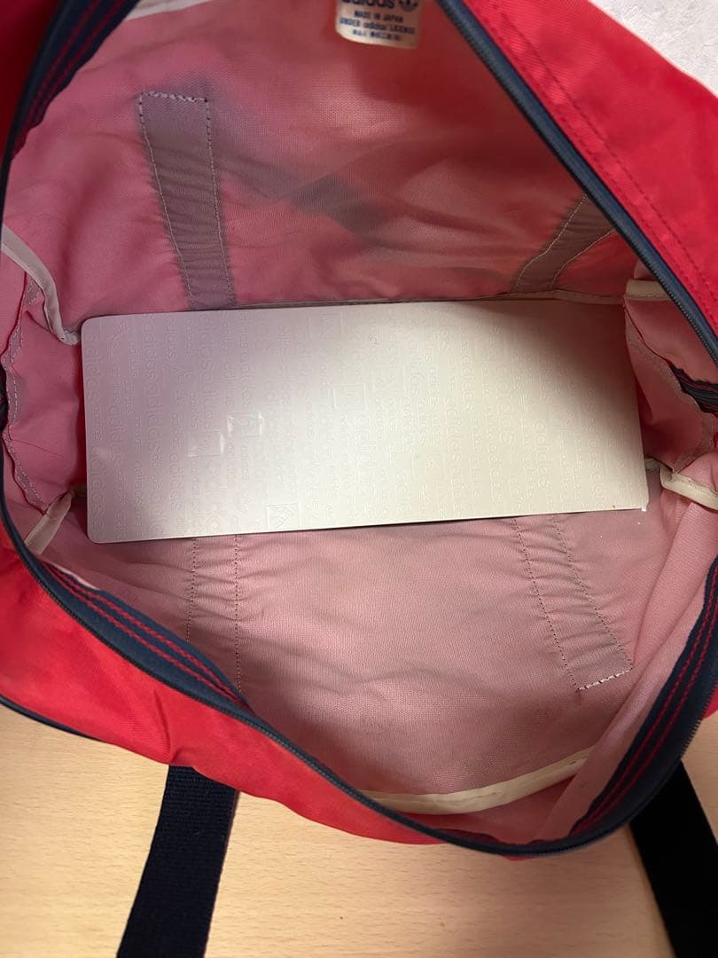 adidas赤スクバ　ボストンバック80s スポーツバック