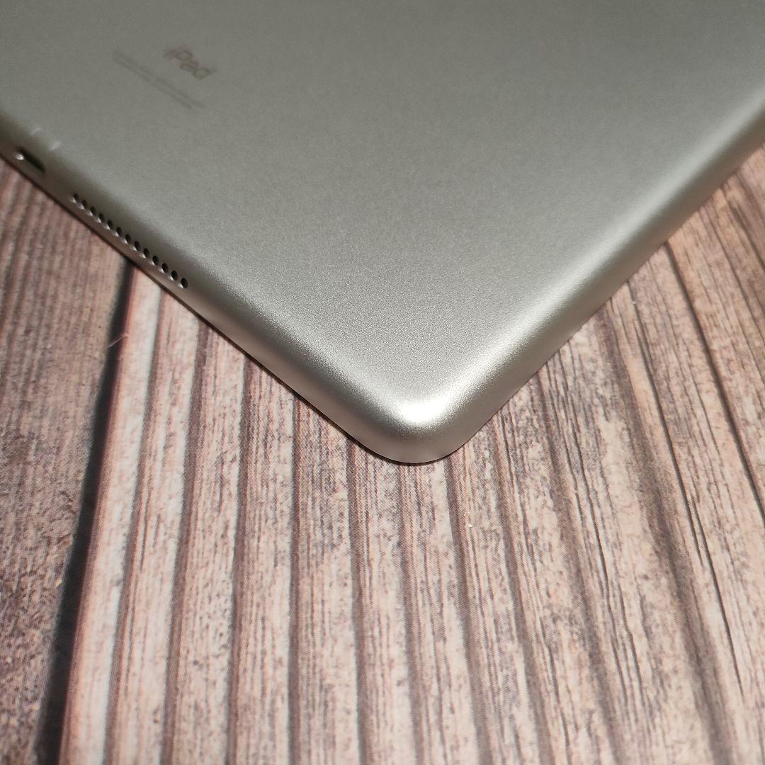 iPad 第9世代 64GB シルバー 美品