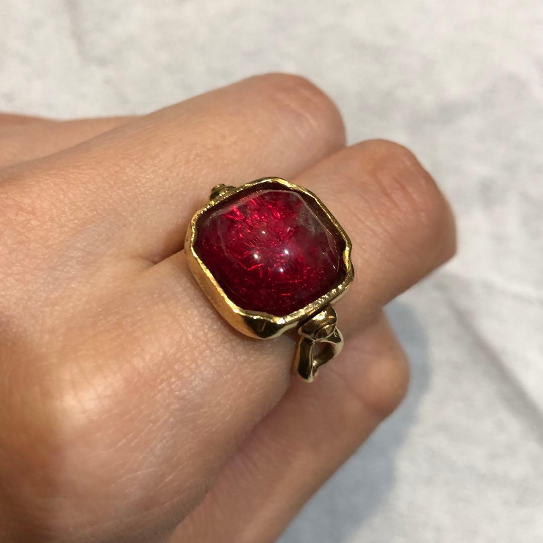 Goossens Paris 赤い石の装飾的な金属リング