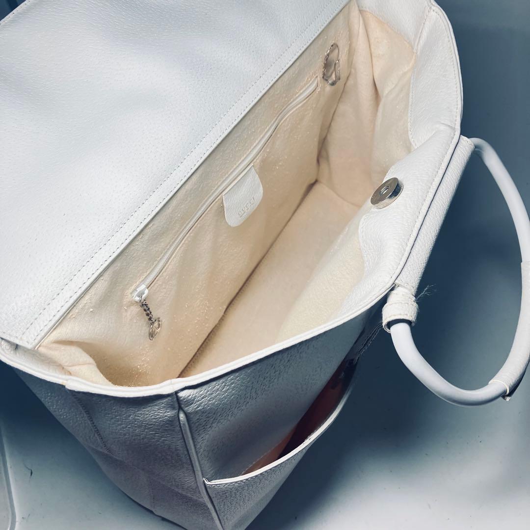 極美品　オールドグッチ　GUCCI レザー　ハンドバッグ　A4可能 ホワイト