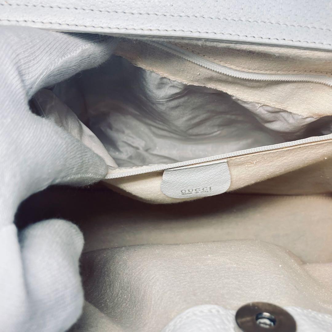 極美品　オールドグッチ　GUCCI レザー　ハンドバッグ　A4可能 ホワイト