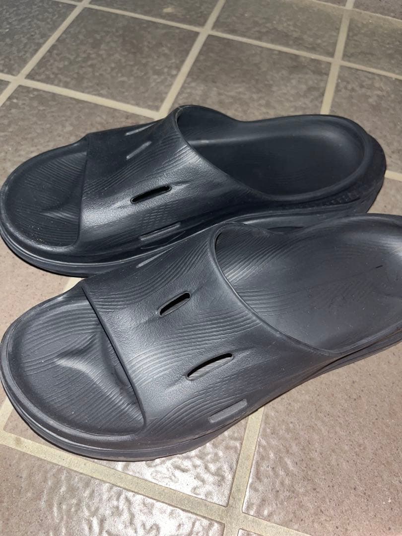 HOKA ONEONE ホカ　オラリカバリースライド
