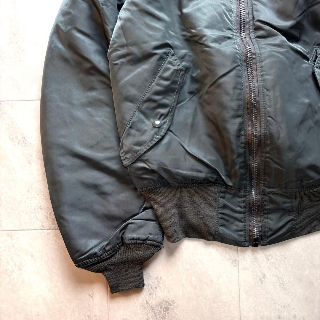 【USA製】90s アルファ MA-1 フライトジャケット 短丈 ダークグリーン