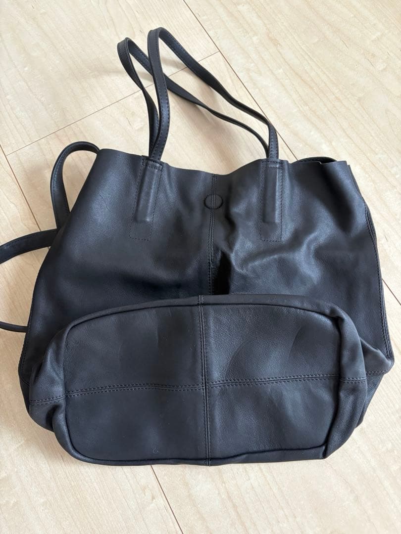 Morphee モルフェ　ゴートレザーバッグ (Mサイズ)