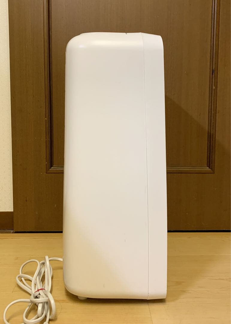 値下げ！【美品】シャープ　衣類乾燥除湿機　CV-P71-W