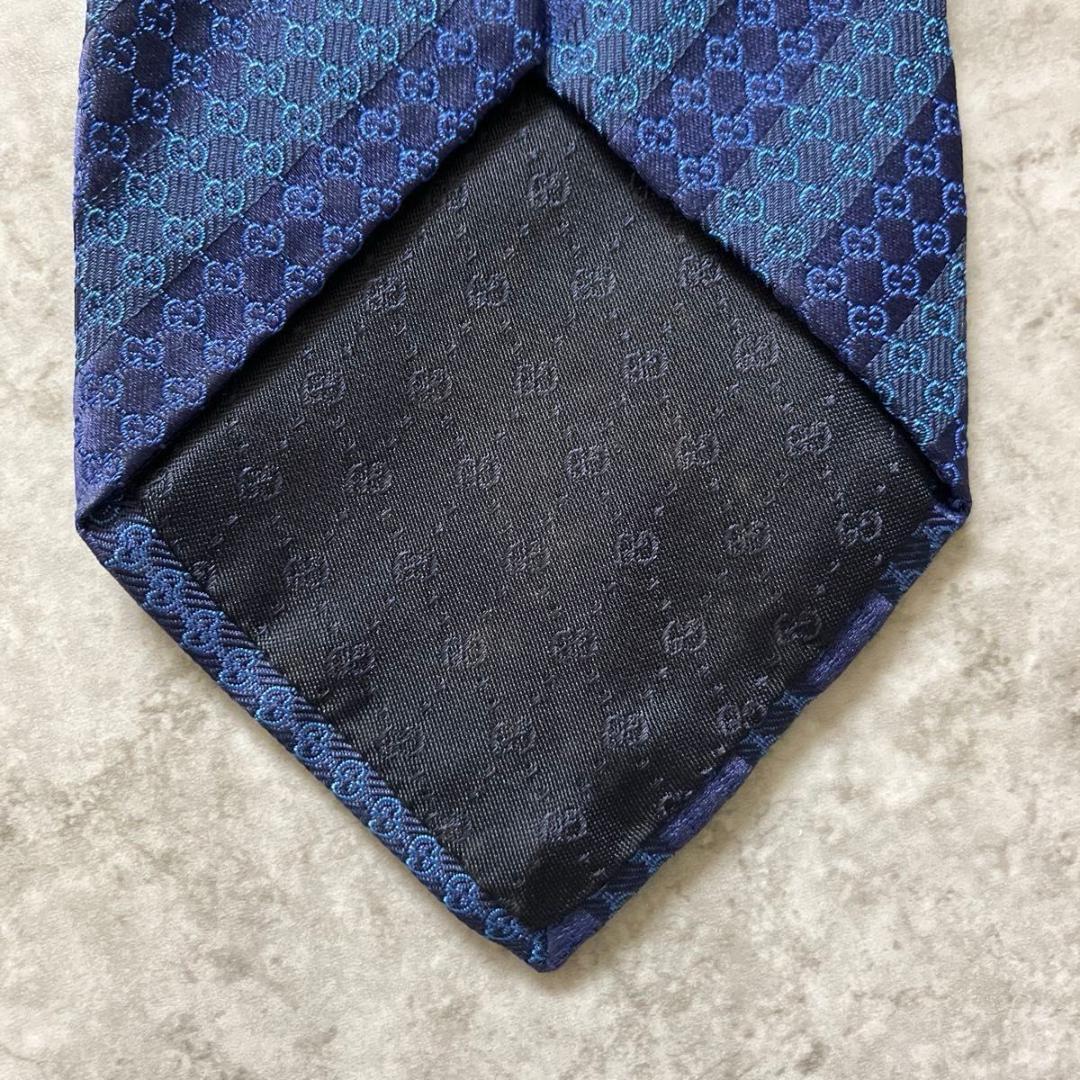GUCCI グッチ ネクタイ GG柄 インターロッキング ネイビー ストライプ調
