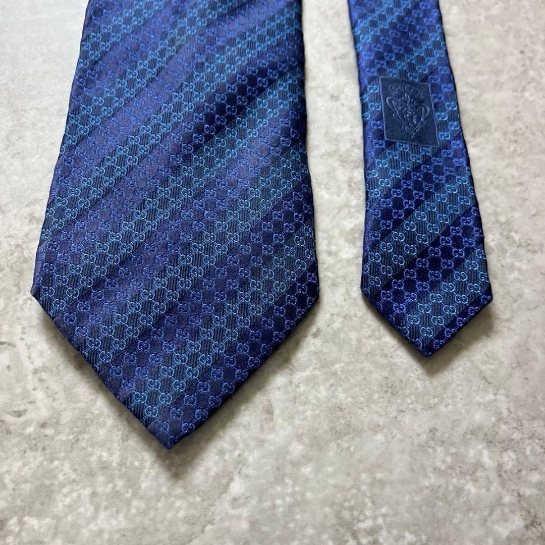 GUCCI グッチ ネクタイ GG柄 インターロッキング ネイビー ストライプ調