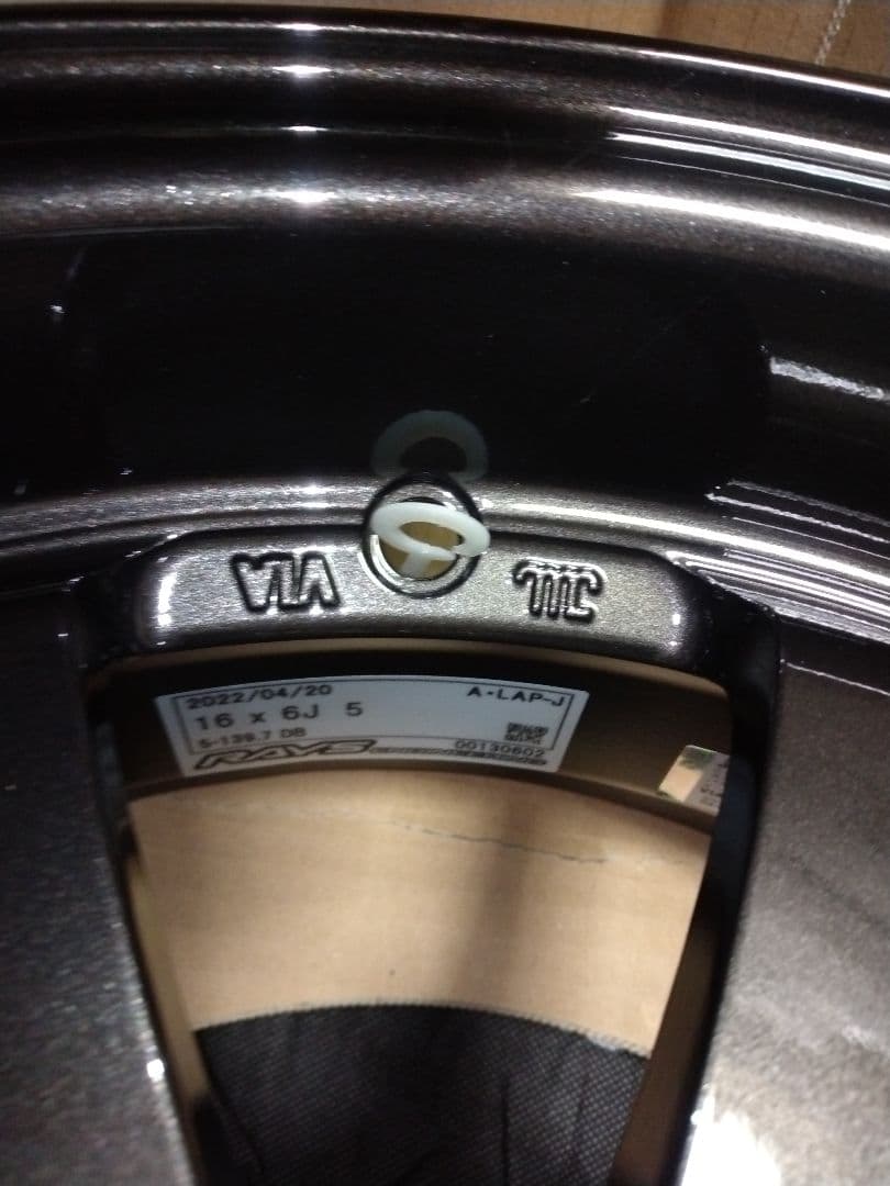 RAY'S A-LAP-J16×6J+5 DB 軽量鍛造新品 JB74シエラ対象