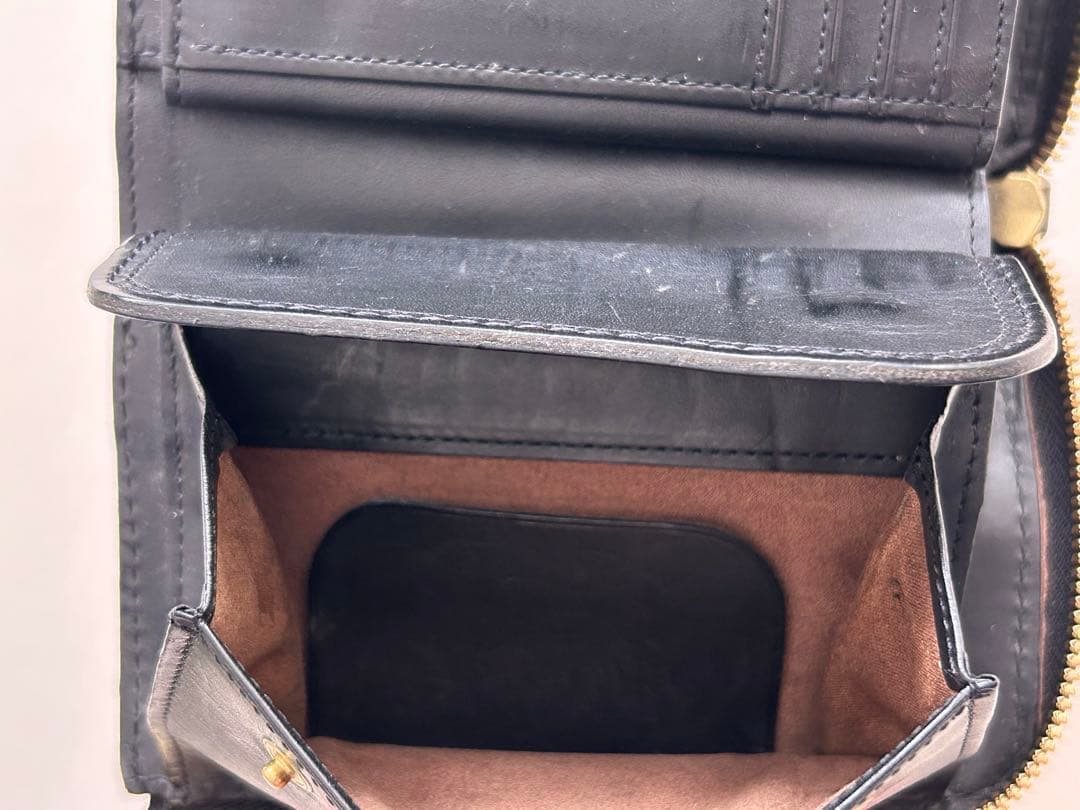CORBOコルボ レザー 二つ折り財布 黒 チャック付き