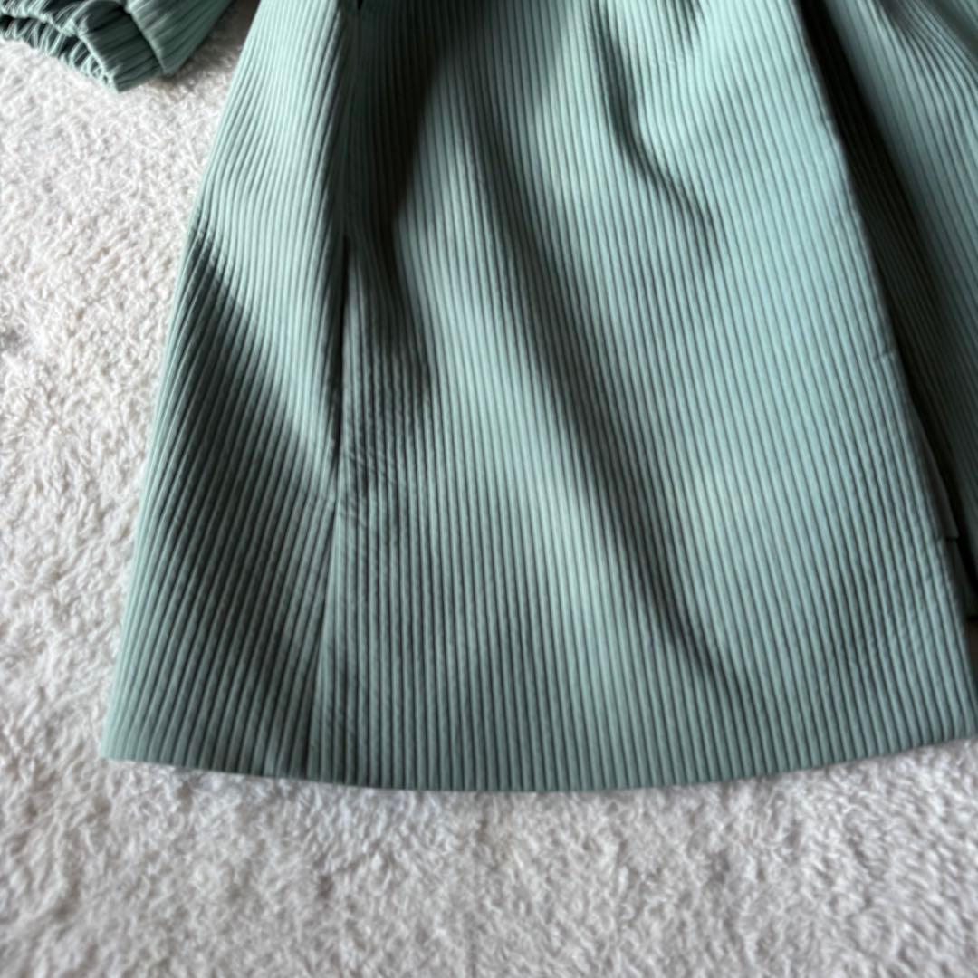 ビアズリー BEARDSLEY バルーン袖コート セミロング キルト緑 未使用級