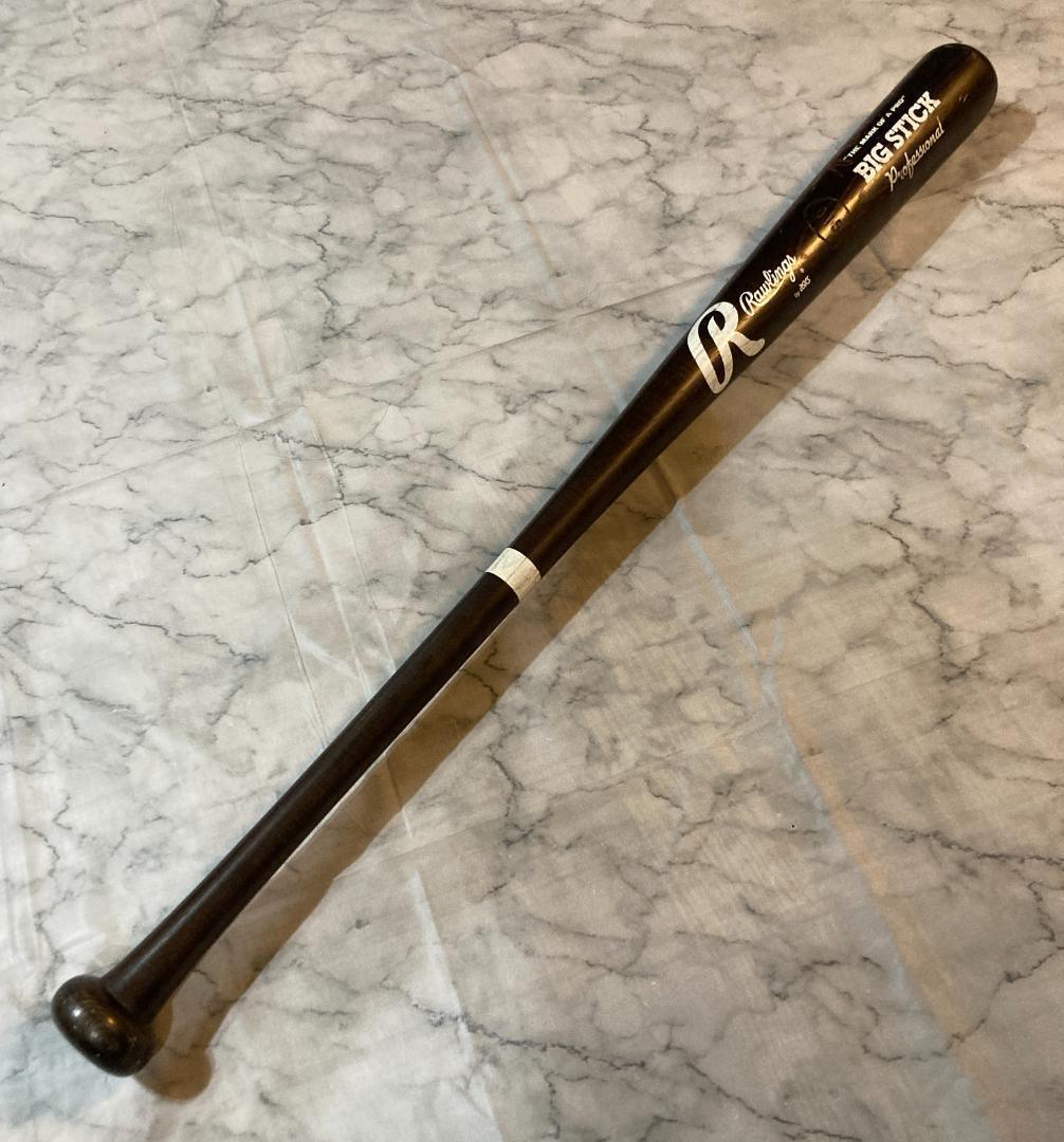 川又米利 実使用バット 直筆サイン入り