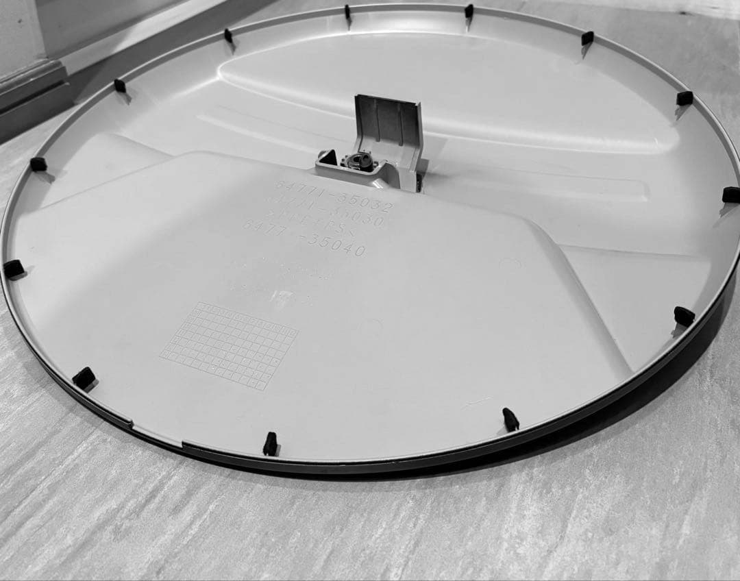 【新車外し】再再販 ランクル70 背面 スペアタイヤカバー