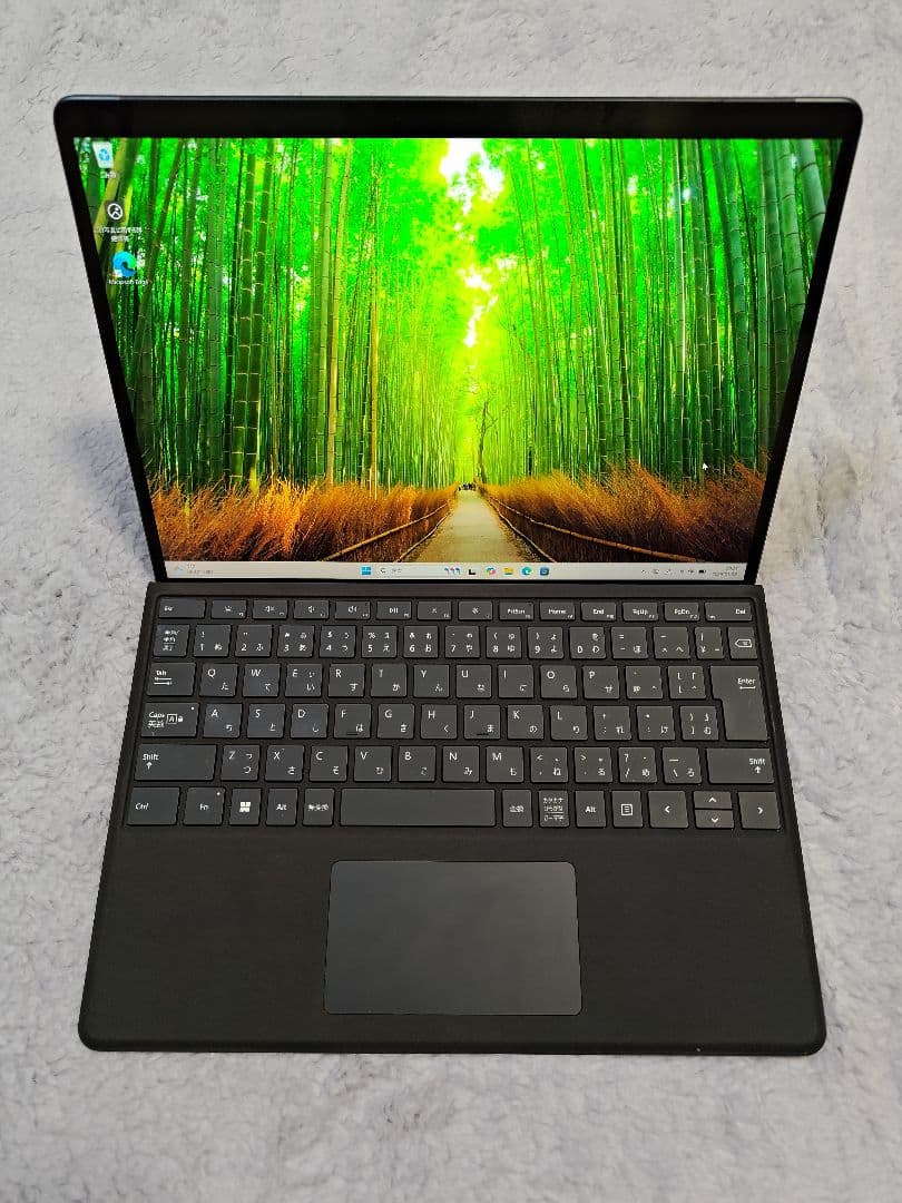 極美品 Microsoft Surface Pro8 i7 16GB 256GB