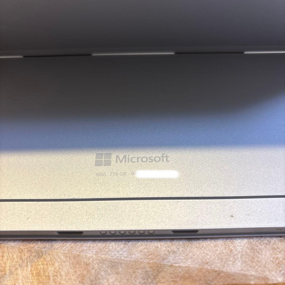お*な様 【値下げ】Microsoft Surface Pro 7 256GB