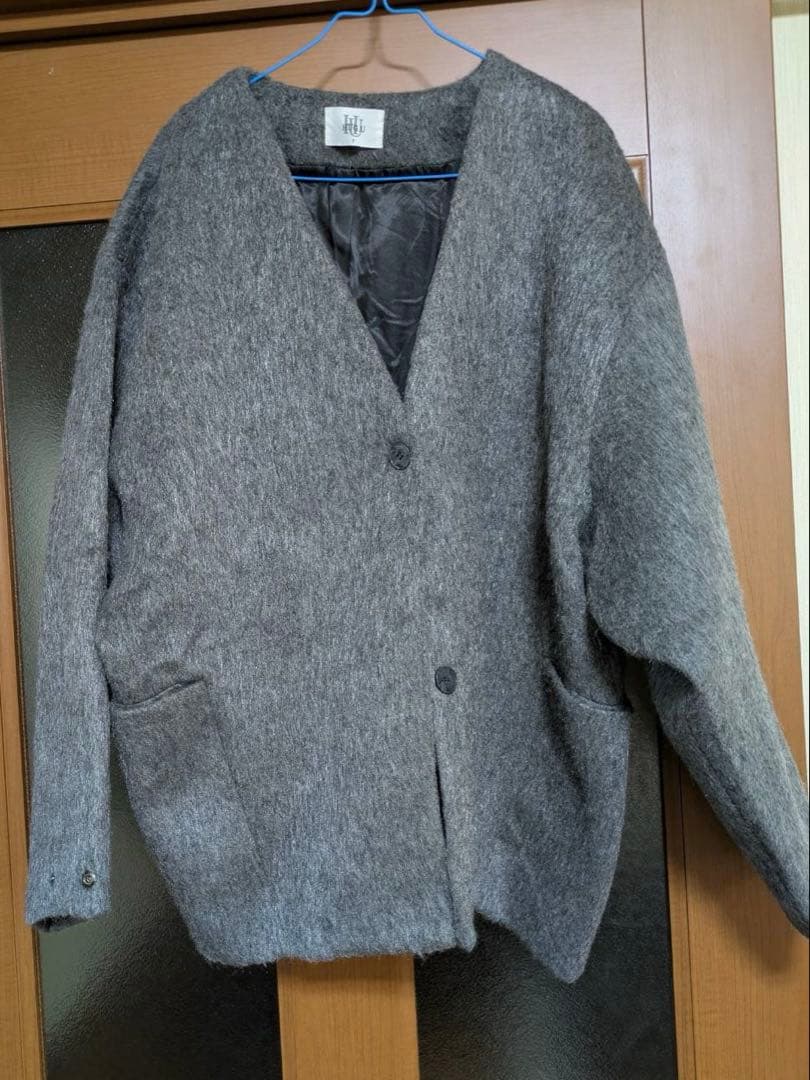 HUG.U シャギー Vネック ジャケット グレー