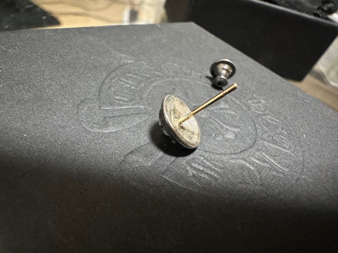 クロムハーツ　片耳ピアス