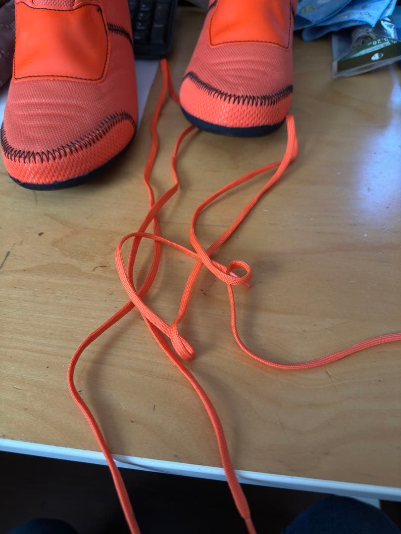 う*ち様 ATOMIC カーボンBACKLAND スキー用ブーツ 黒/オレンジ