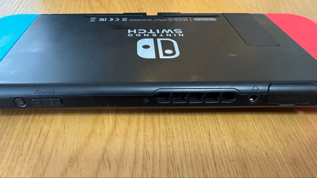 Nintendo Switch本体　フィルム2枚付き