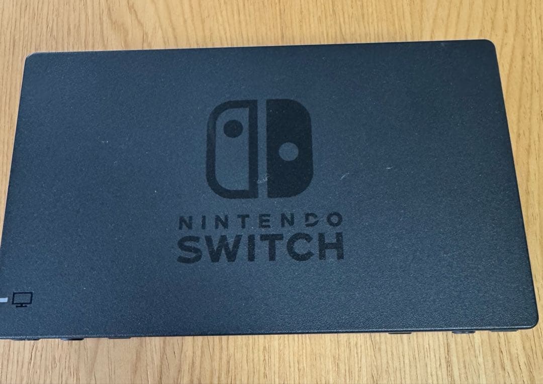 Nintendo Switch本体　フィルム2枚付き