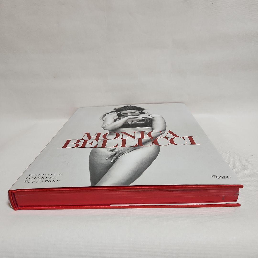 MONICA BELLUCCI 　モニカ・ベルッチ写真集