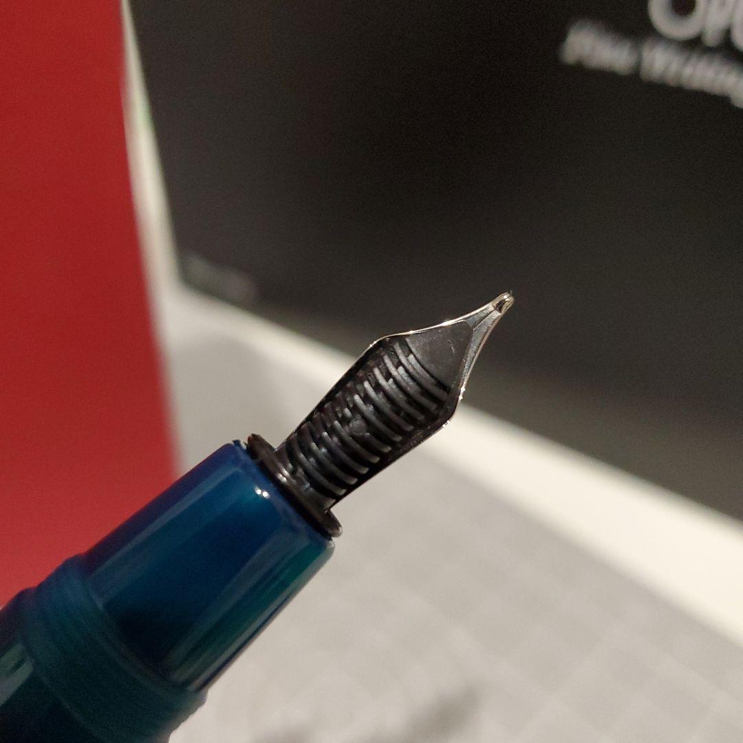 OPUS 88 FANTASIA 万年筆 アイドロッパー 太字 B