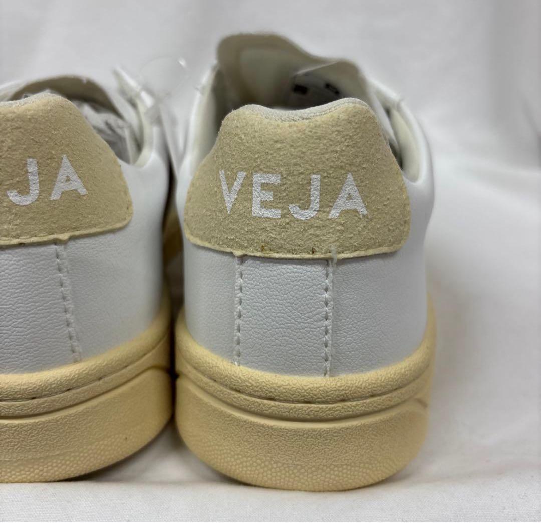 VEJA スニーカー ホワイト　37