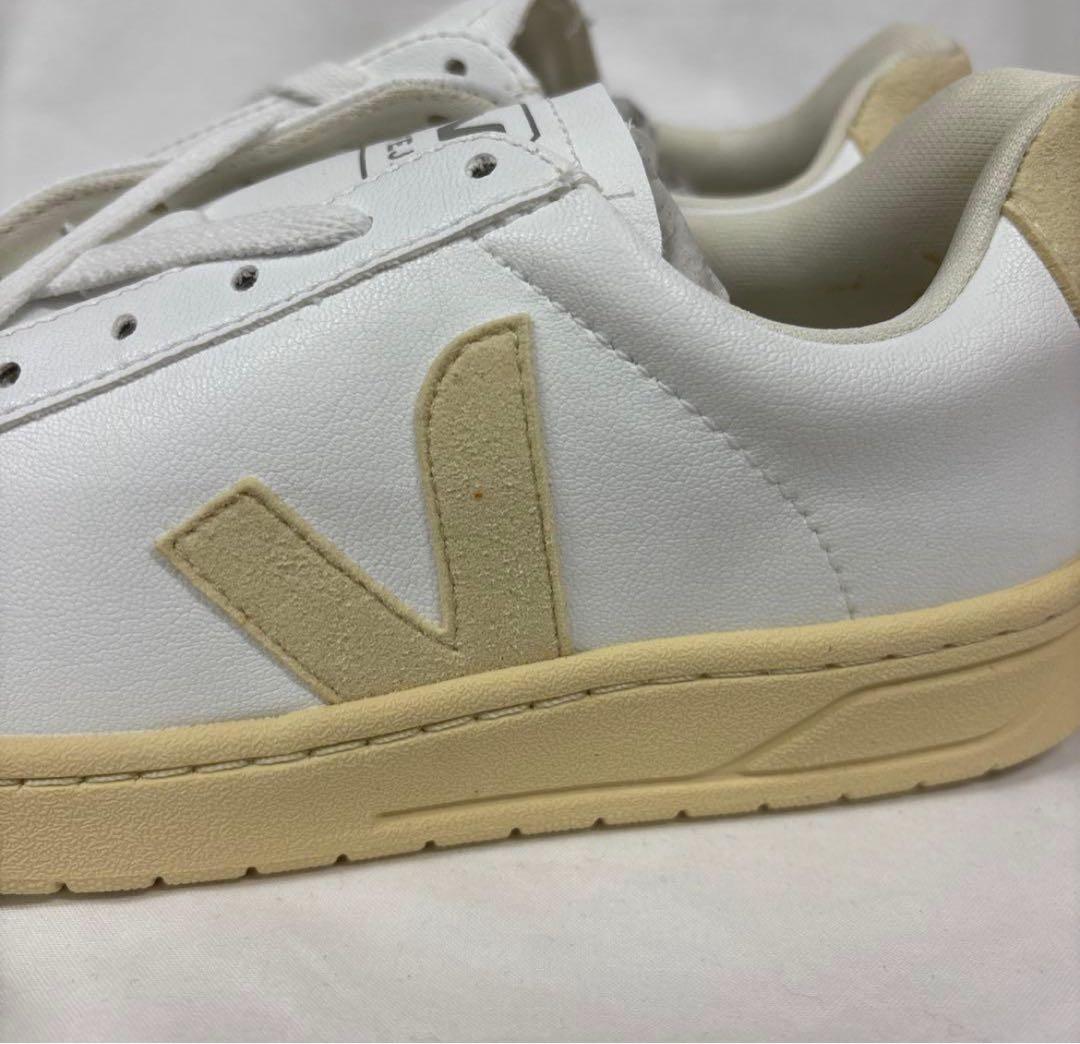 VEJA スニーカー ホワイト　37