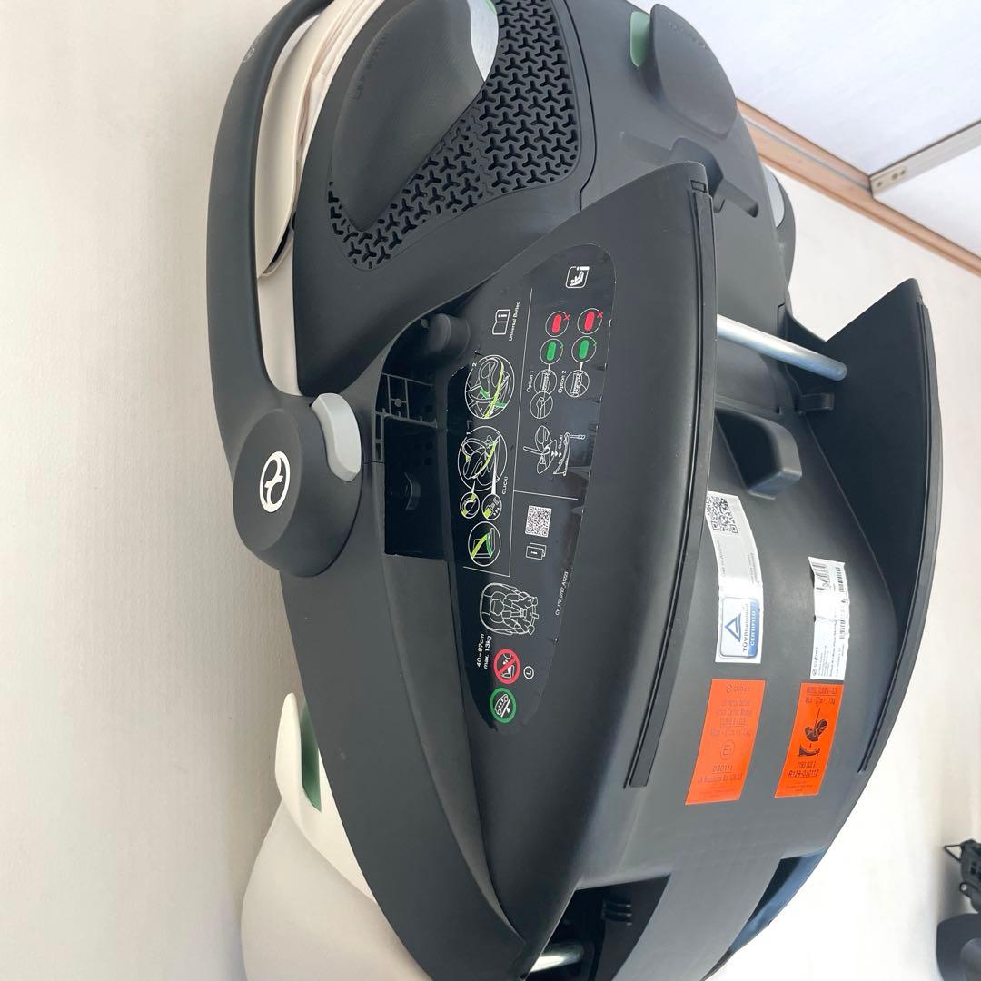 ゆ*か様 【美品】サイベックス クラウドGi-Size シーシェルベージュ おま