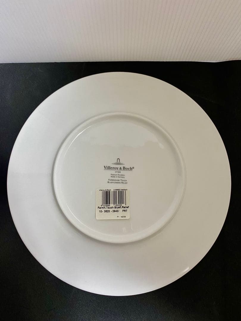 Villeroy & Boch プレート28cm &24cm４枚セット