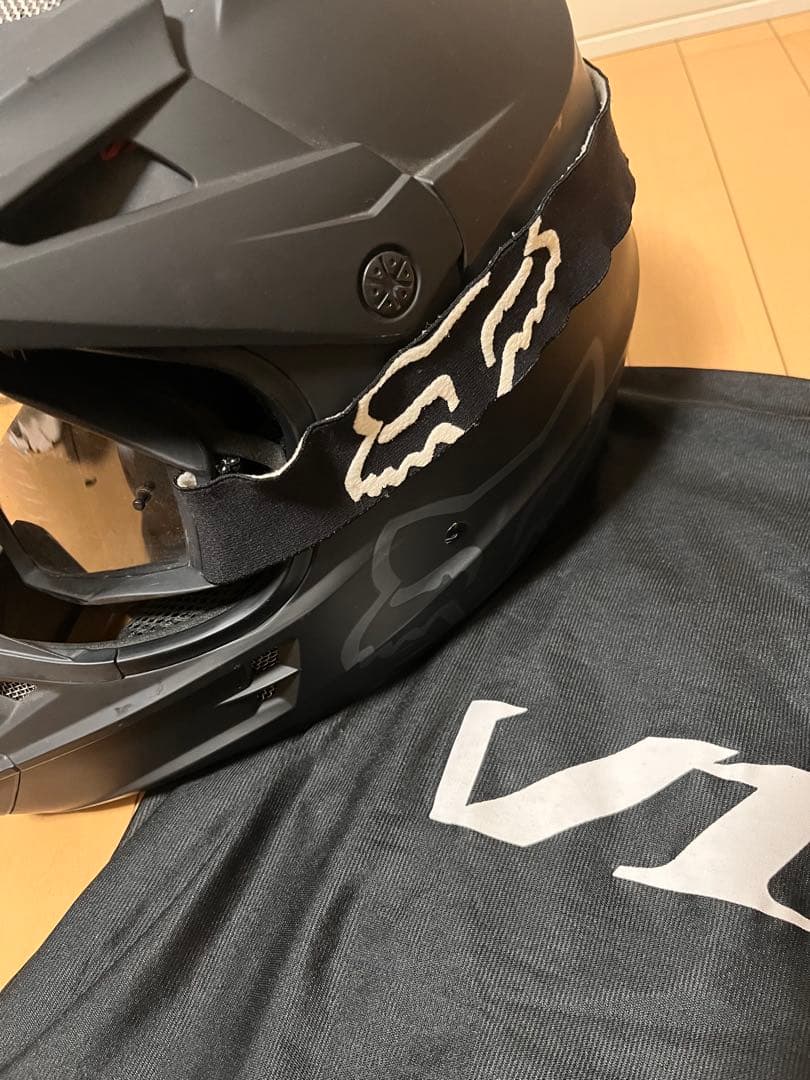 Fox オフロードヘルメット マットブラック ゴーグル付き