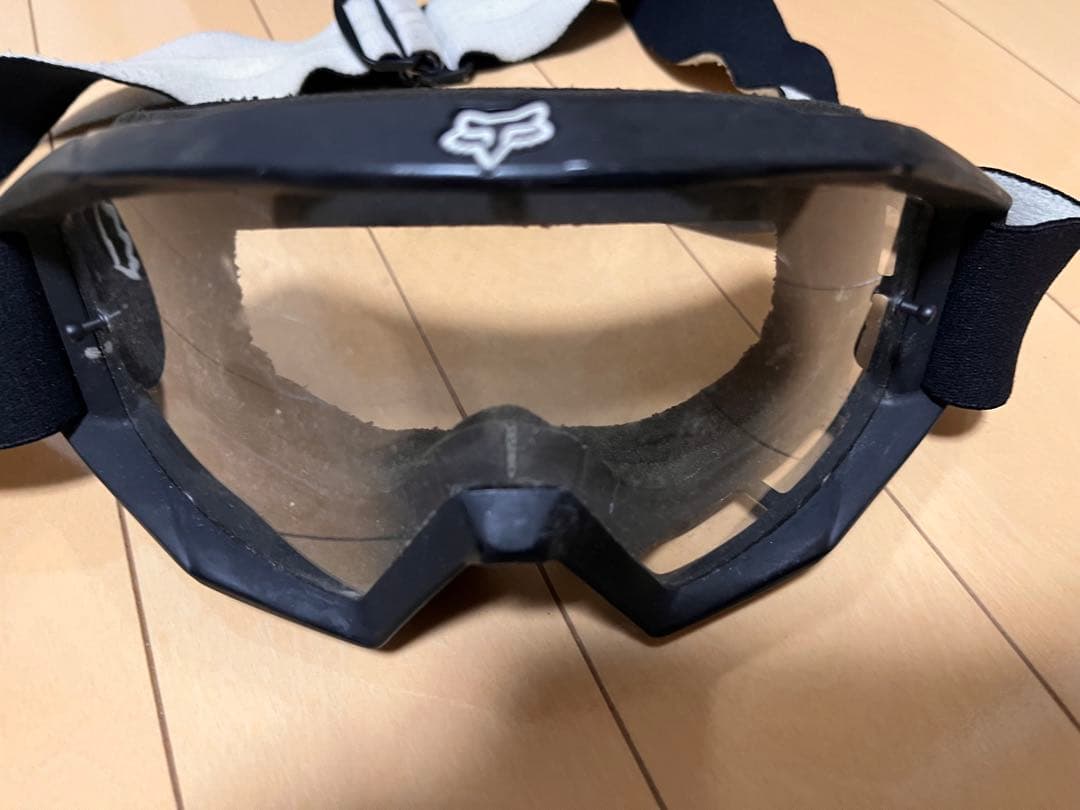 Fox オフロードヘルメット マットブラック ゴーグル付き