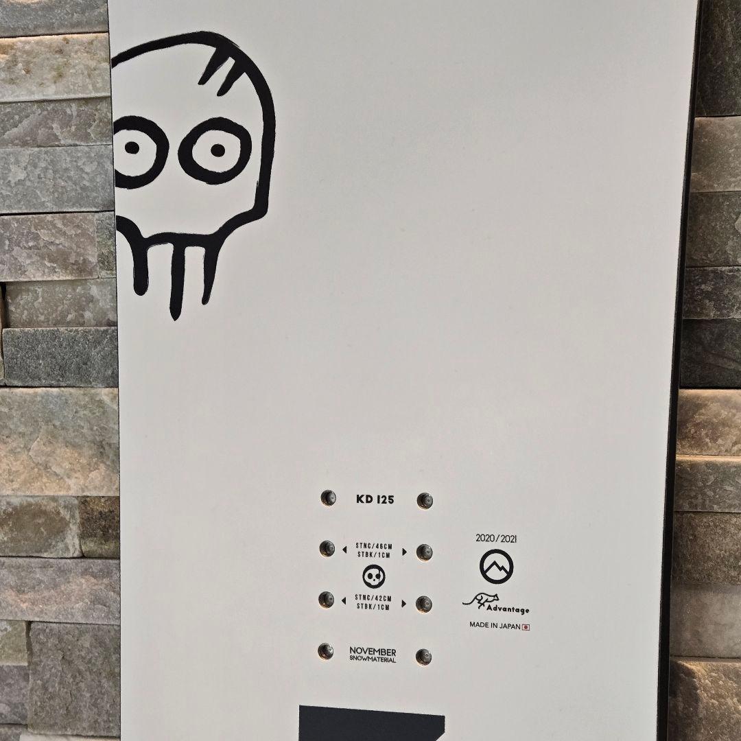 未使用　NOVEMBER MONSTER KIDS スノーボード 125cm