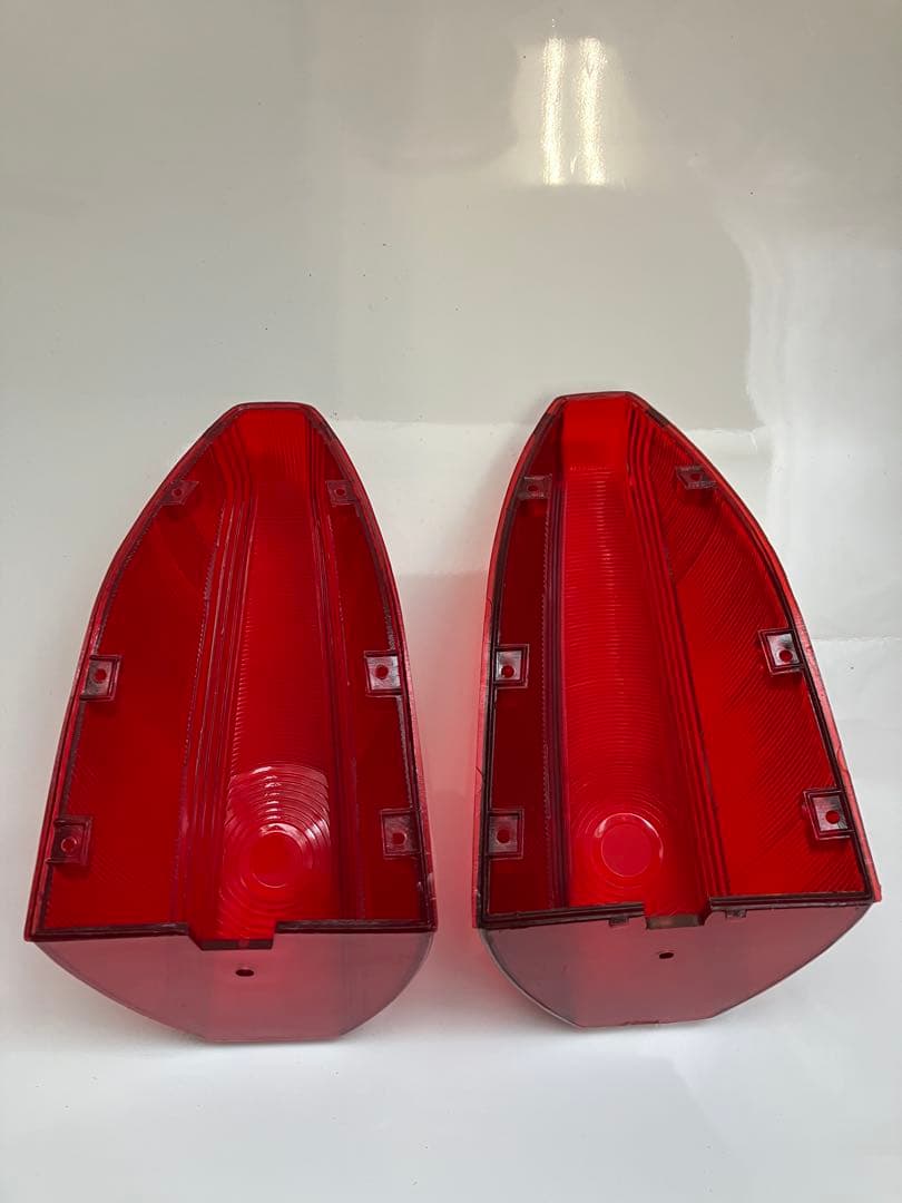 H31セドリック用テールランプ 2個セット