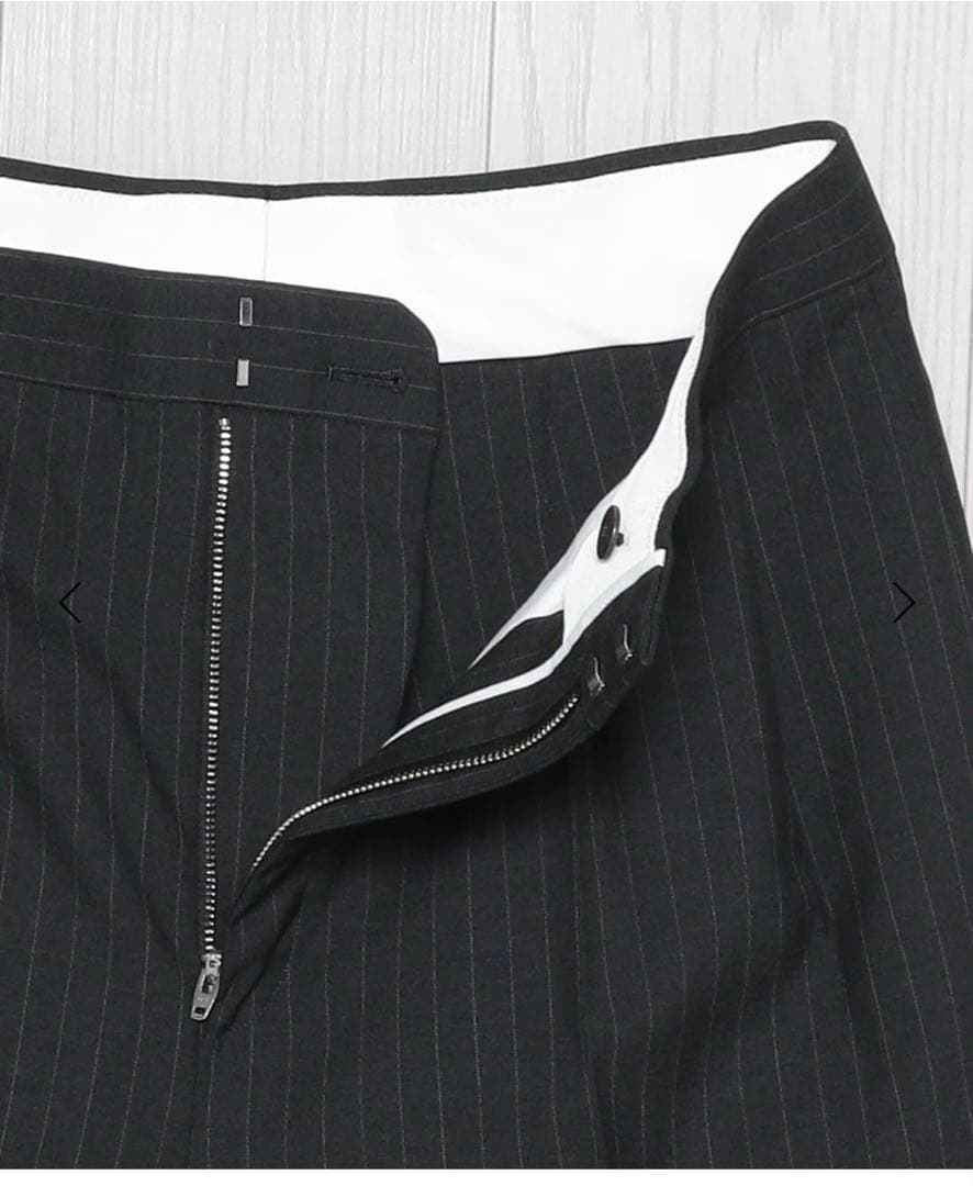 ＜H＞ウールトロピカル 2プリーツワイドパンツ