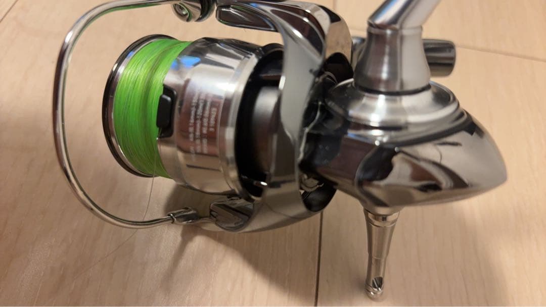 Daiwa EXIST LT2000S-XH スピニングリール