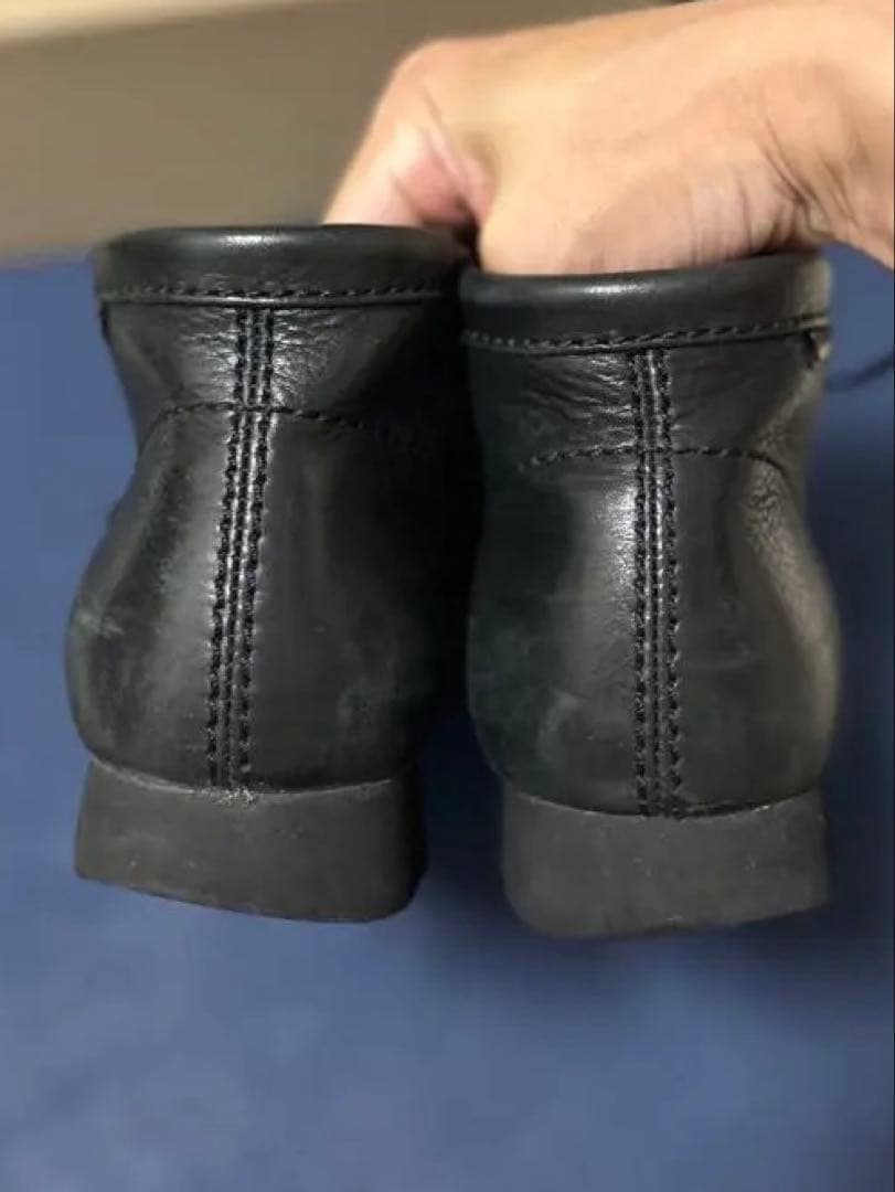 美品 箱付きクラークスワラビー ゴアテックス UK7.5 26本革 ビブラム　黒