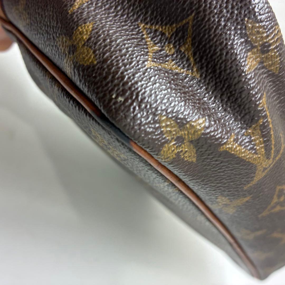 Louis Vuitton ルイヴィトン　クラッチバッグ　モノグラム　男女可