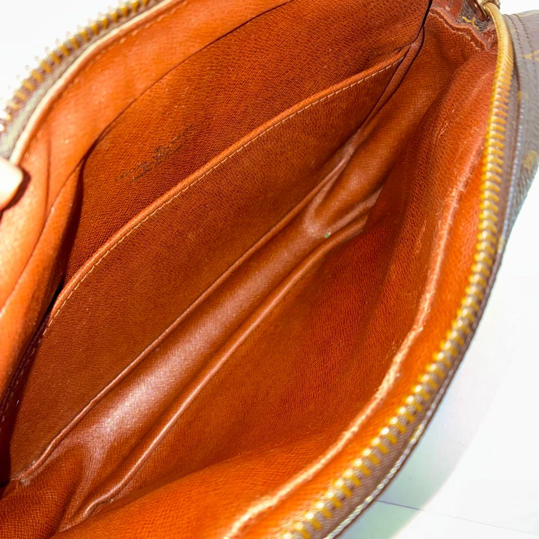 Louis Vuitton ルイヴィトン　クラッチバッグ　モノグラム　男女可