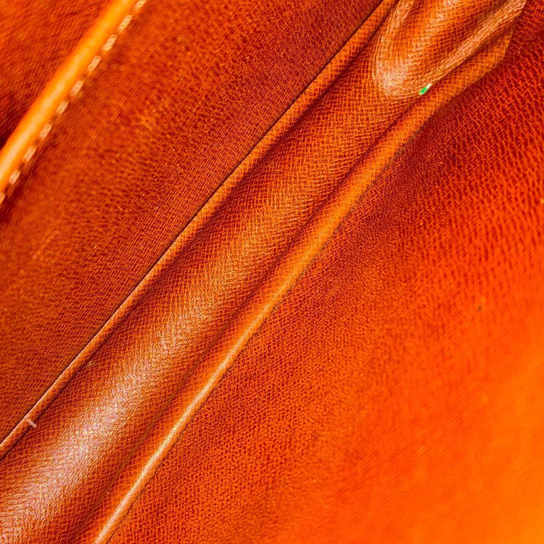 Louis Vuitton ルイヴィトン　クラッチバッグ　モノグラム　男女可