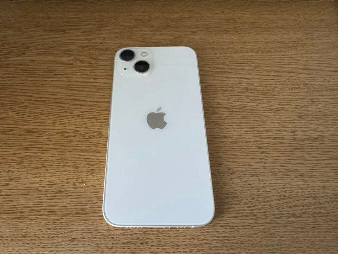 Apple iPhone 13 ホワイト