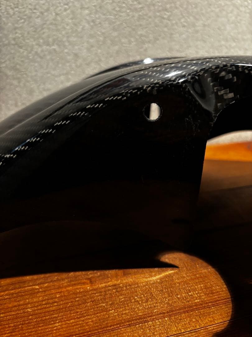 CB1300 カーボンフロントフェンダー