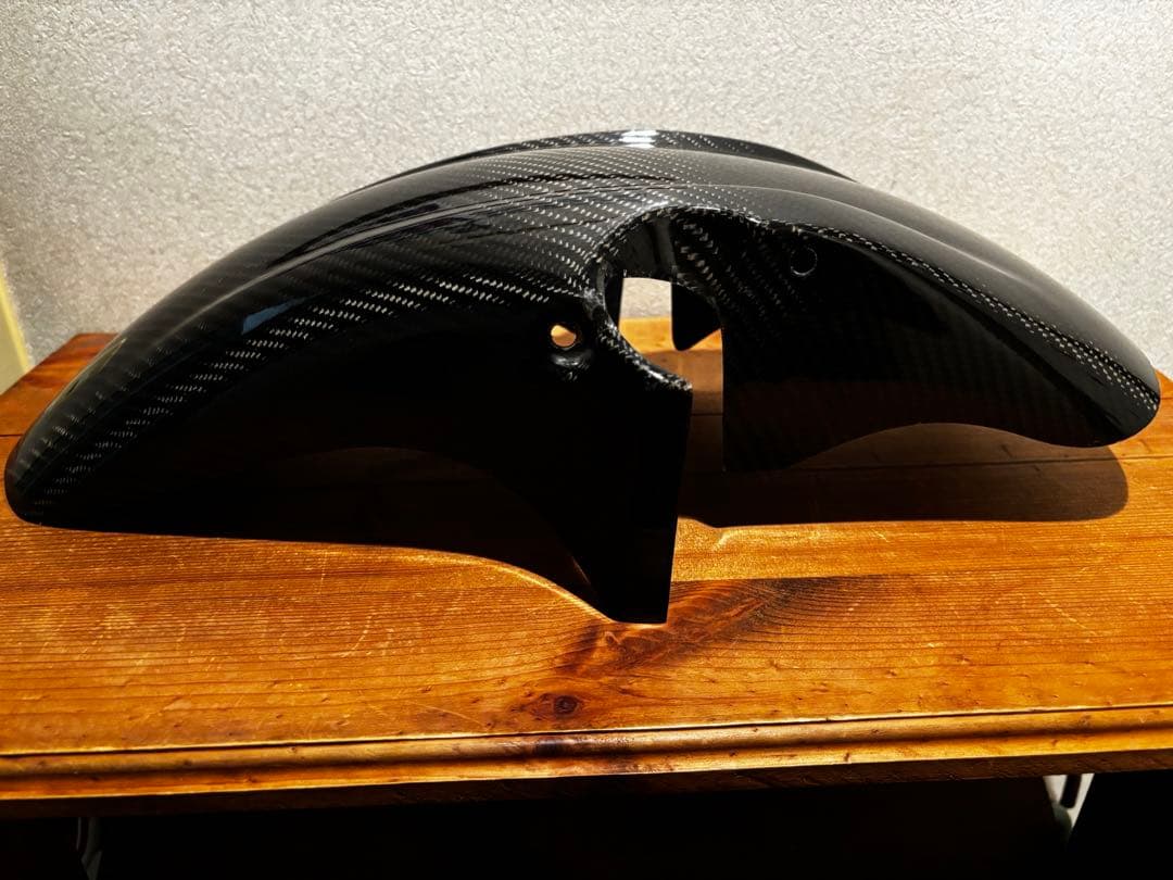 CB1300 カーボンフロントフェンダー