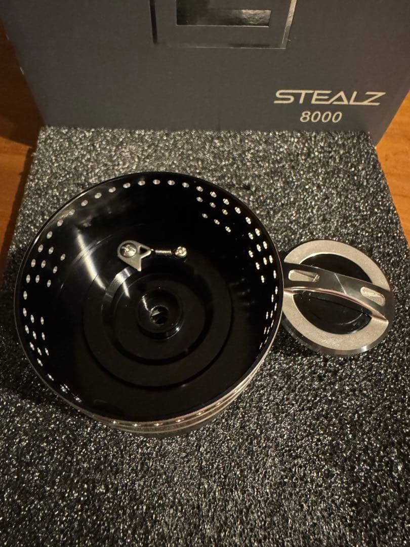 リール tailwalk STEALZ 8000