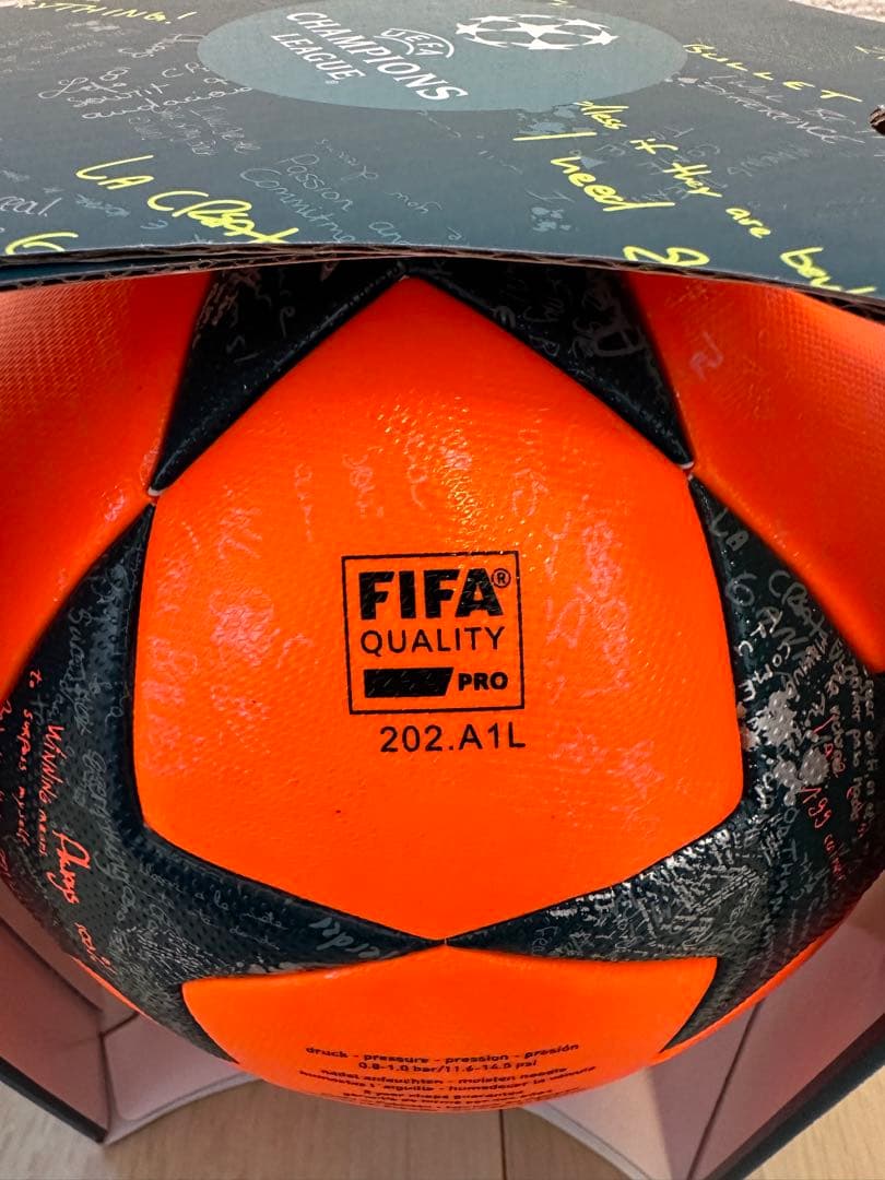 UEFA Champions League 16/17 荒天用公式試合球