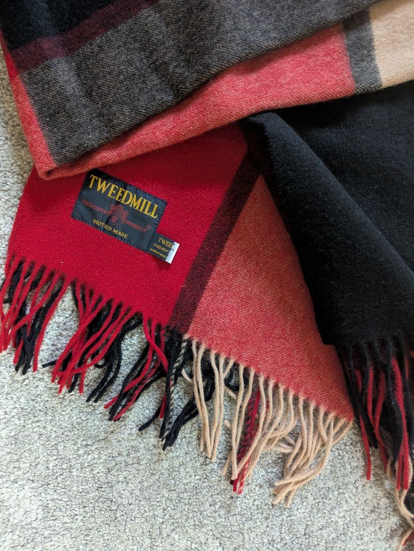 未使用　Tweed Mill イギリス製　　大判ストール